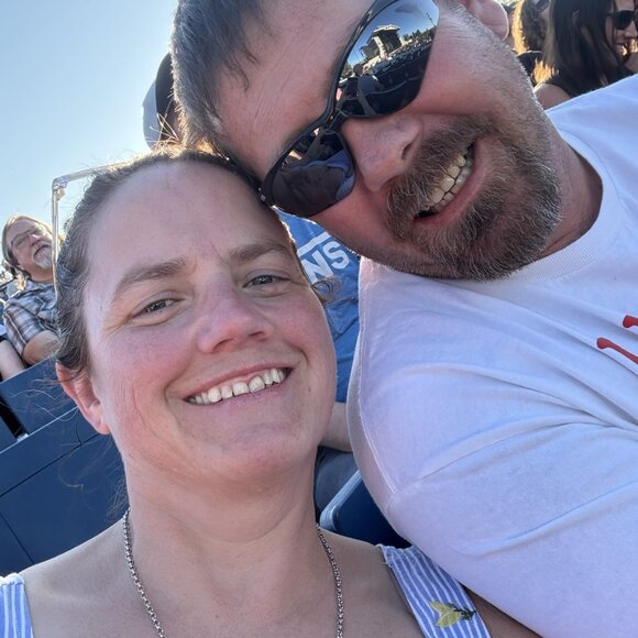 FINAL SHOW 11/8/2025 - CLOSING CLOSET - Picture 15 of 15